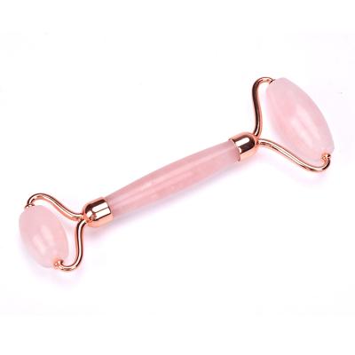 China New Style Rose Quartz Roller, Hot Selling Beauty Tool Face Lift Metal Rose Quartz Face Lift Massage Roller for sale