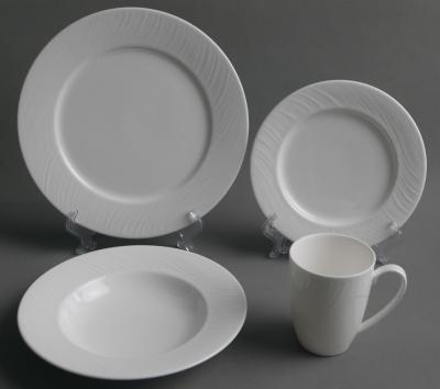 China Stocked Dinner Set Pakistan 6 People Bone China Set Dinner Dishes for sale