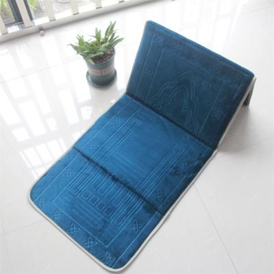 China Stain Resistant Islam Travel Anti-Water Muslim Folding Prayer Mat With Cover Portable Arabic Carpet for sale