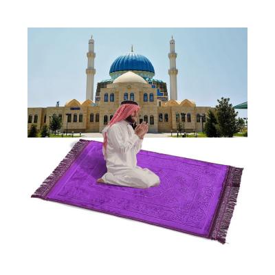 China Soft Masjid Carpet Roll Carpet New Design Mosque Carpet for sale