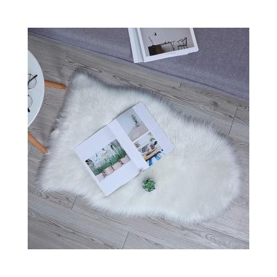 China Modern Plush Fur Kids Room Carpet Home Warm Floor Blankets Plush Fluffy 100%Polyester Rug for sale