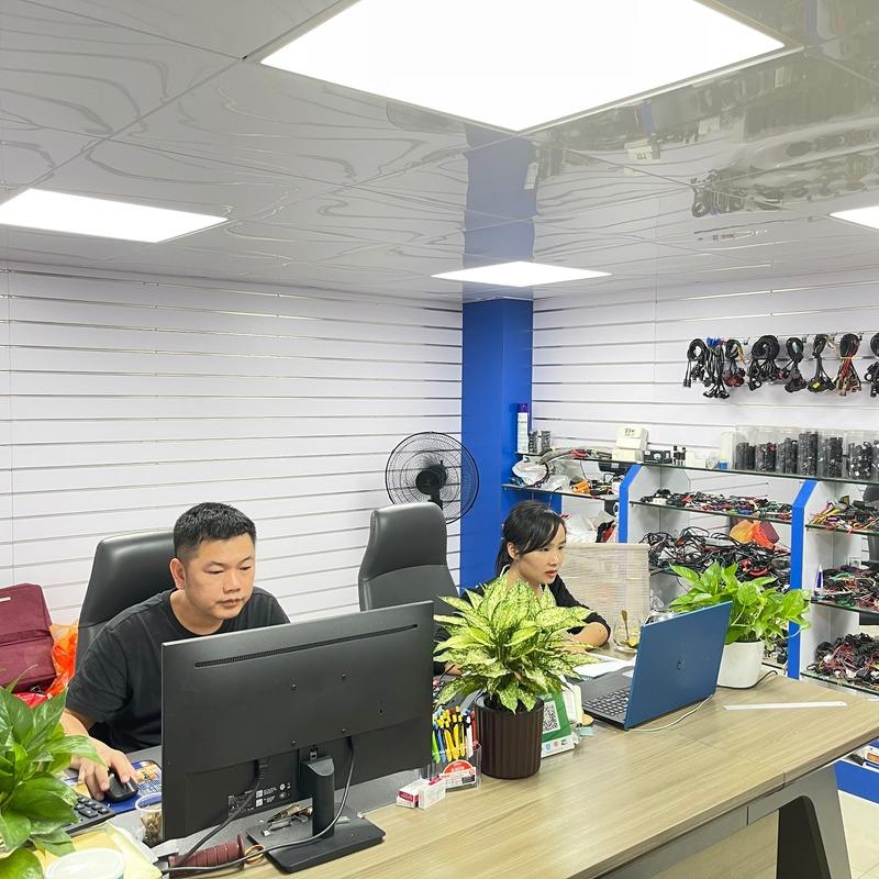 Verified China supplier - Guangzhou Baiyun District Songzhou Hefurong Motorcycle Accessories Firm