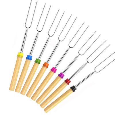 China Easily Cleaned BBQ Skewers Reusable Stainless Steel Stick Metal BBQ Skewers Set With Wooden Handle BBQ Fork for sale