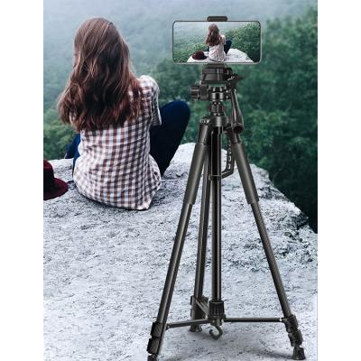 China PORTABLE Sand Blasting Surface Treatment Aluminum Material Professional Round Shape Small Telescope Tripod for sale