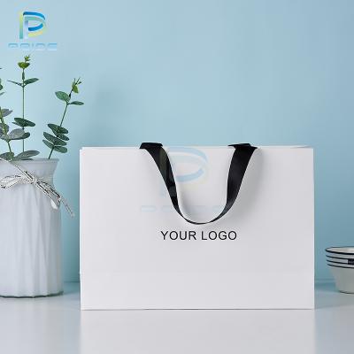 China Luxury Reusable Retail Logo Printed Shopping Bags With Custom Printed Biodegradable Gift Paper Shopping Bag for sale