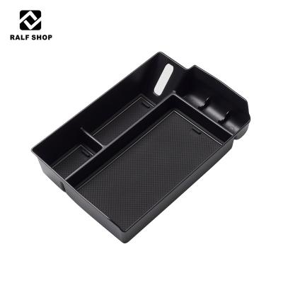 China Car Wholesale High Temperature Resistance New Arrival Accessories Armrest Storage Box Interior Organizer For Toyota 21 Sienna for sale