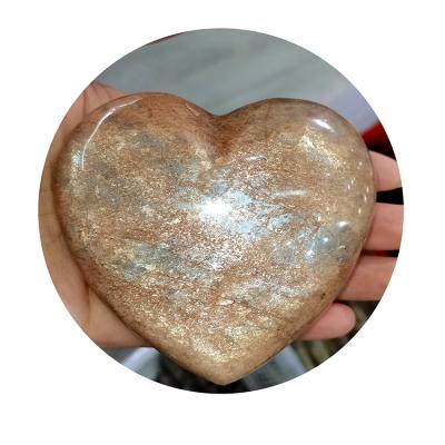 China Donghai Wholesale Natural Healing Sunstone Heart Polished Sunstone Quartz Heart Crystal Craft Sunstone Heart For Decoration for sale