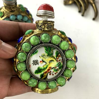 China Wholesale Natural Quartz Beads Zodiac Oil Bottle Healing Stone Europe Crystal Zodiac Bottle Crafts Natural Beads Bottle For Gift for sale