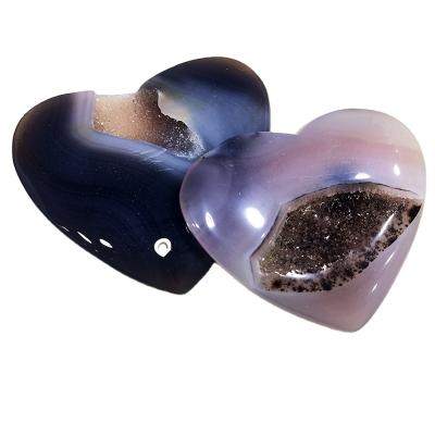 China Donghai Cheap Home Decoration Hot Selling Loose Small Heart Shaped Polished Carving Crystal for sale