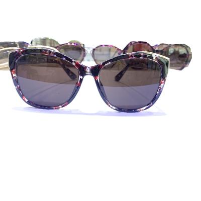 China China Wholesale Natural Drawing Frame Crystal Sunglasses Natural Hand Craft Crystal Sunglasses Red And White for sale