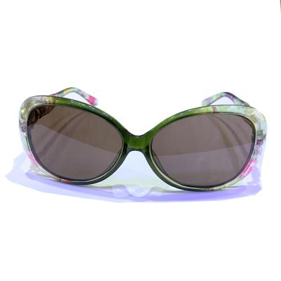 China China Wholesale Natural White Frame Crystal Sunglasses Natural Hand Craft Crystal Sunglasses With Green And for sale