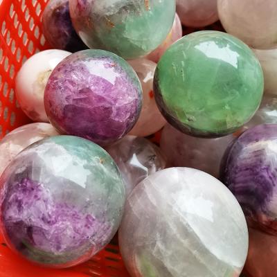 China Wholesale Natural Crystal Quality Donghai Fluorite Balls Healing Reiki Fluorite Dream Sphere For Healing And Home Decor for sale