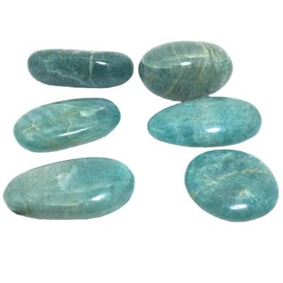 China Wholesale Natural Crystal Hand Pieces Home Decoration Celesite Palm Stones From Europe For Relax for sale