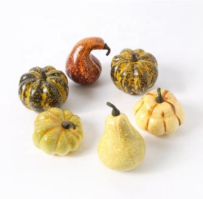 China Thank You Giving Happy Autumn Day Decor Realistic Artificial Fall Decor 15cm Fall Artificial Pumpkin And Fruit Home And Table Decoration for sale