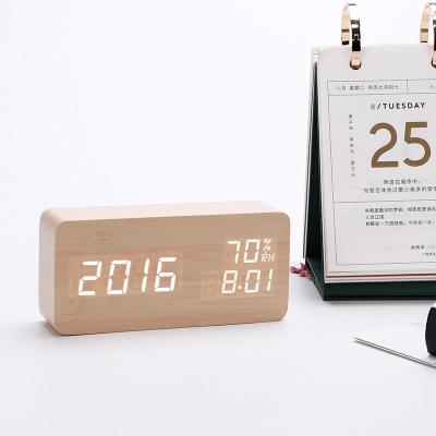 China Class 2021 Mini Size Alarm Clock Wooden Temperature Humidity Voice Control Electronic Alarm Clock 2021 Desk Clock for sale