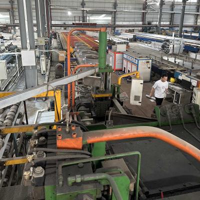 China Engergy Saving Best Selling 700T Aluminum Profile Extrusion Press Machine Used Aluminium Extrusion Press for sale