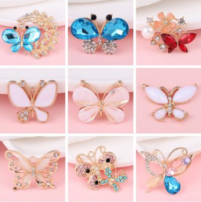 China Custom Bling Diy Crystal Shoe Decoration Accessories Luxury Shoe Buckle Wholesale Shoe Charms for sale