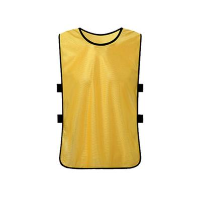 China Vest Manufacturers wholesale against clothing football basketball training vests children's team clothing sports expansion for sale