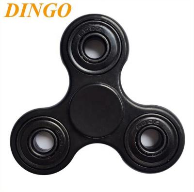 China Stir Spinner 2018 Hot Sale Hand Spinner Toys , Tri Bar Plastic Cap 3 Finger Spinner for sale