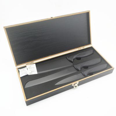 China Gift Box 3 Pcs Disposable Knife Set With PP Handle For Kitchen for sale