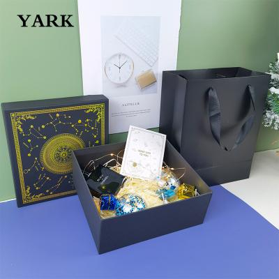 China Recyclable Cosmetic Gift Box Sky And Earth Cover Gift Box Birthday Gift Box for sale