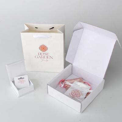 China Jewelry Packaging Packaging For Custom Jewelry White Paper Packaging Jewelry Set for sale