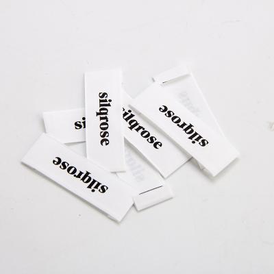 China Viable Private Hot Sales Fashionable Pure White Damask Sinicline Woven Labels for sale