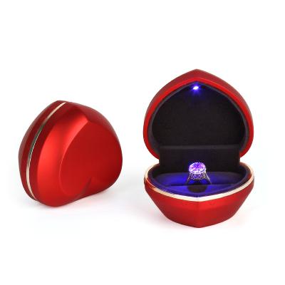 China Jewelry Heart Shapeledlamp Engagement Ring Box Gift Jewelry Box Jewelry Packaging Packaging Box for sale