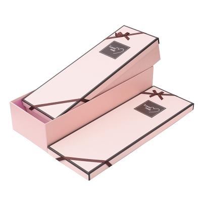 China Recyclable Rectangular Flower Box Valentine's Day Rose Gift Box Love Heart Gift Box for sale