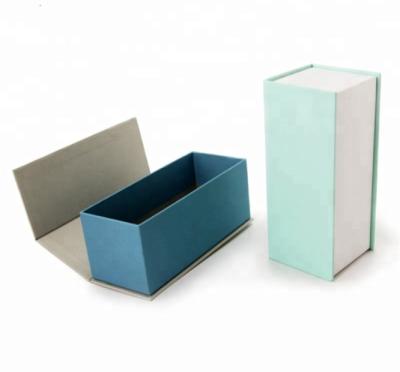 China Handmade Custom Design Blue Magnetic Box Women Lingerie Foam Paper Shipping Paper Boxes Packaging for sale