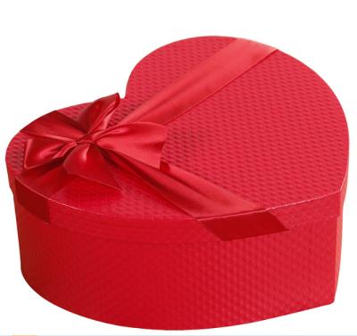 China Handmade Korean Style Gift Box Packaging Paper Box Flower Heart Shaped Box for sale