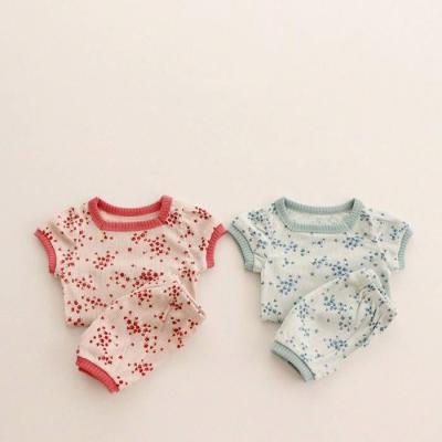 China OEM Style Baby Rompers Warm Neutral Newborn Short Sleeve Newborn Baby Rompers for sale