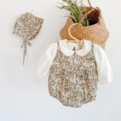 China 100% Cotton Fall Baby Overalls For Baby Floral Cotton Triangle Sleeveless Romper And Coat And Hat Bottoms Three Piece Set for sale