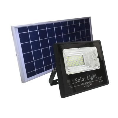 China Garden Good Price IP67 Waterproof Safety 30w Led Outdoor Solar Flood Lights for sale