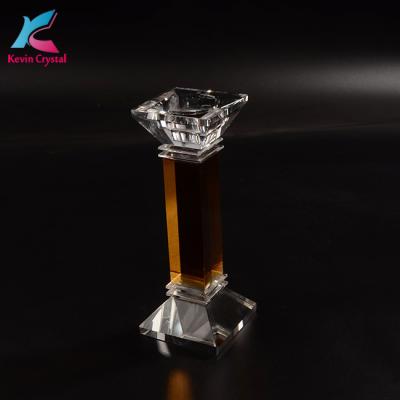 China Popular in the UK K-2023 unique designed clear crystal table centerpiece candle holder witn base for sale