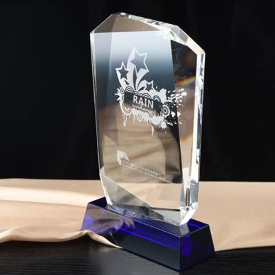 China China Custom Crystal White Trophy Award For Business Gifts for sale