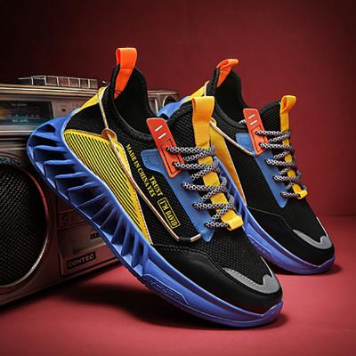 China Cushioning 2022 Custom Casual  Men Fashion Leisure Latest Design Sneakers Outdoor Running Sports Shoes for sale