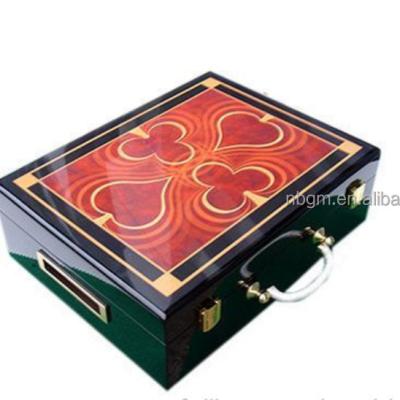 China 500pcs 14g Clay Crate Poker Set Luxury Wooden Cases Available for sale