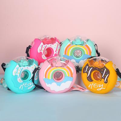 China New Style 380ML Hot Sale 2021 Viable Cartoon Straw Cup Kindergarten Students Cute Children's Donut Kettle for sale