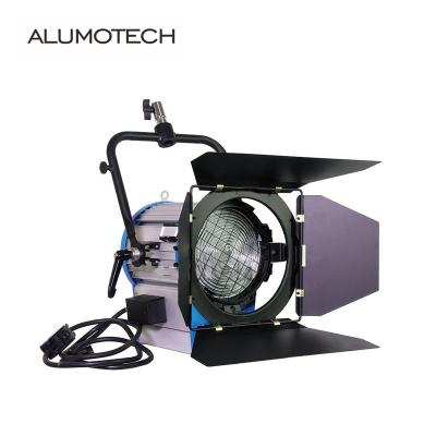 China Alumotech 3200K 2000W Tungsten Aluminum Studio Fresnel Spot Light Lamp Bulb Visual Globe for Photography Visual Radio and TV Shows for sale