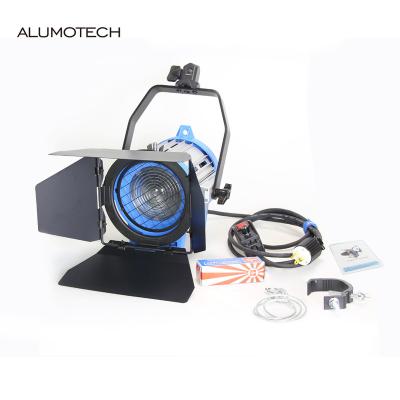 China Alumotech Aluminum Dimming 650w Fresnel Tungsten Spot Studio Video Spotlight Lights Tungsten Spotlight Lighting Body White Lamp for sale