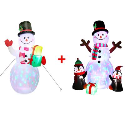 China OurWarm LED Outdoor Christmas Decoration Polyester Custom Waterproof Penguins Snowman Outdoor Christmas Inflatables for sale