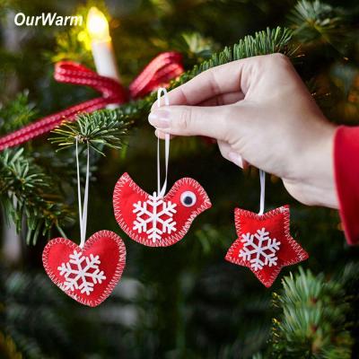 China Ourwarm Felt New Products 3 Pcs Red Felt New Year Decoration Christmas Tree Ornaments for sale