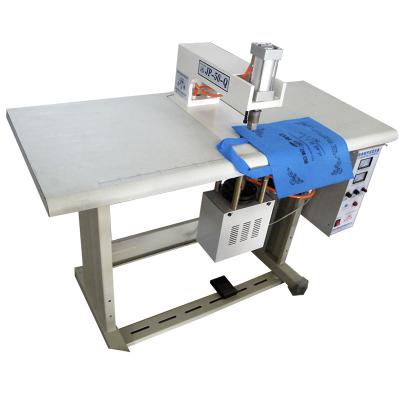 China Low Price PP Woven Bag Welding Machine JP-50-Q 220v, 220VÂ±10V for sale