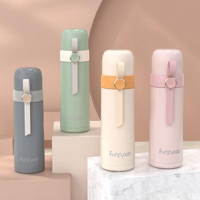 China 2022 Sustainable New Products Unique Water Bottle 480ml Stainless Steel Vacuum Flask for sale