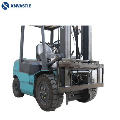 China Widely Used Chinese Manufacturer Low Price Side Clutch 1.5 Ton 3 Ton Forklift Attachments Solid Tires And Tires Diesel Forklift for sale