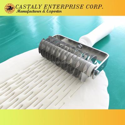 China Viable Commercial Dough Mesh Roller Metal Pastry Lattice Cutter for sale