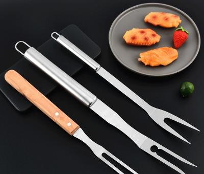 China Online Hot Sale Easily Cleaned Stainless Steel BBQ Tools Outdoor Food Grade BBQ Grill Meat Fork Grill Fork for sale