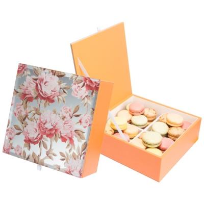 China Recycled Wooden Materials Macaroon Gift Box Macaron Gift Box Flower Design Jewelry PU Leather Packaging Luxury With Glass Cover for sale