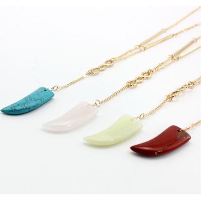 China Handmade Natural Gemstone Rose Horn Bead Red Jade Quartz Turquoise Agate Pendant Necklace with Gold Chain for sale